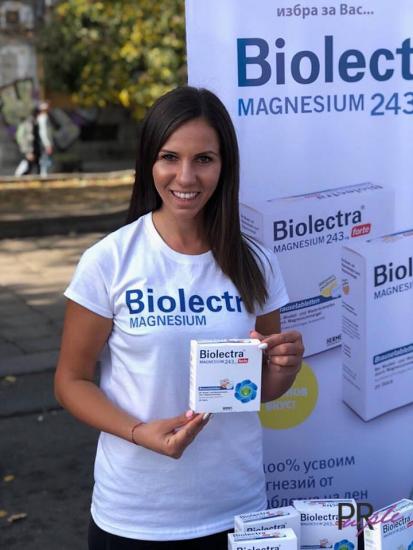 BTL кампания, наем на промоутъри, брандиране на тениски